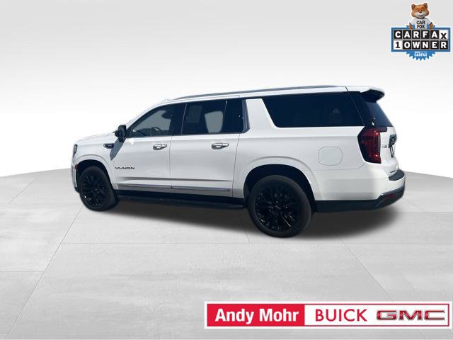 Used 2023 GMC Yukon XL SLT w/ SLT Premium Package AWD/4WD image 9