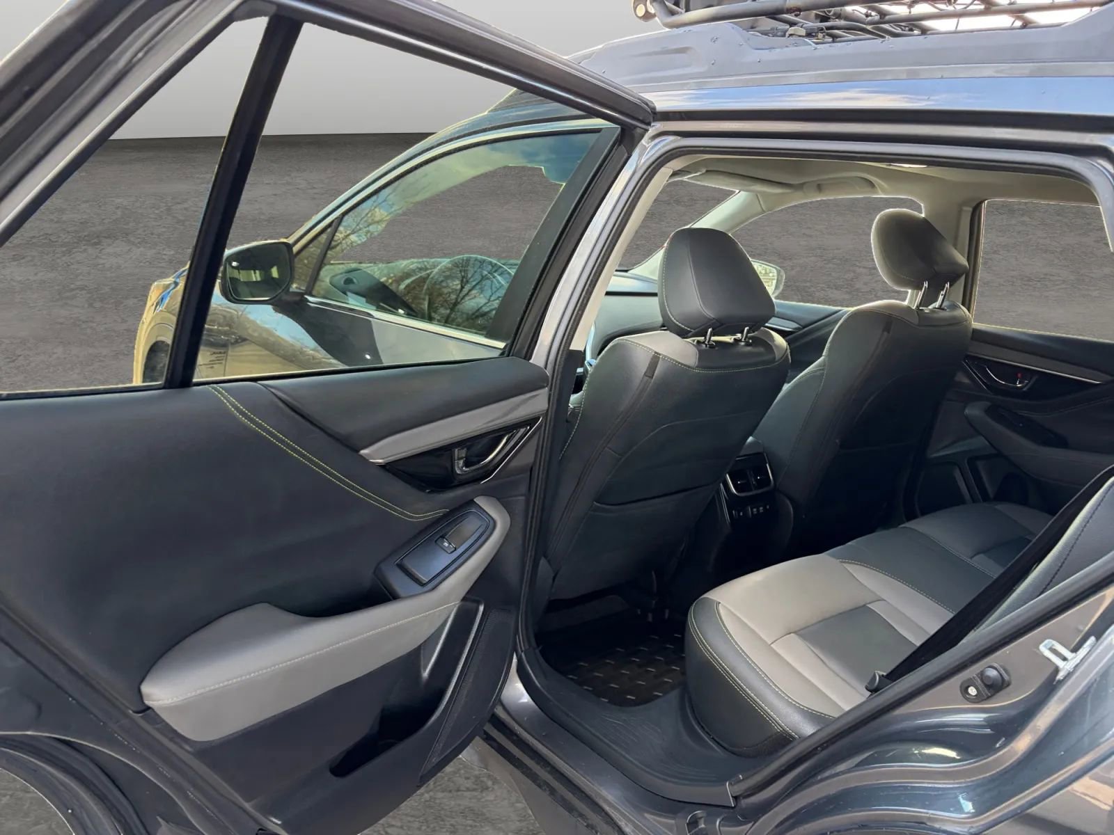 Used 2021 Subaru Outback Onyx Edition XT AWD/4WD image 12