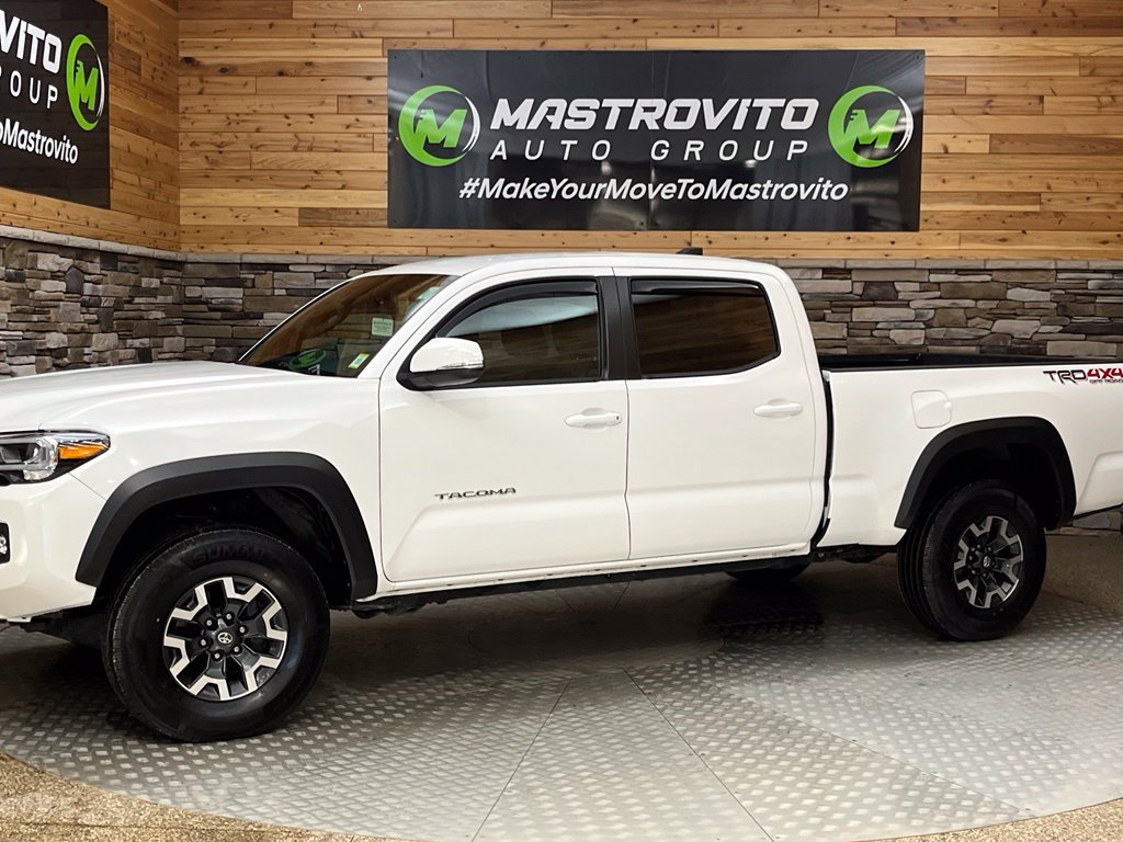Used 2023 Toyota Tacoma TRD Off-Road AWD/4WD image 21