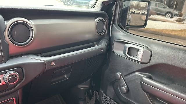 Used 2021 Jeep Gladiator Sport image 20