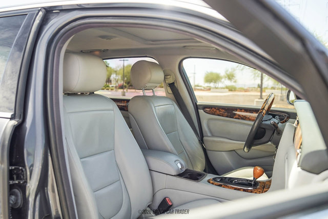 Used 2006 Jaguar XJ8 RWD image 54