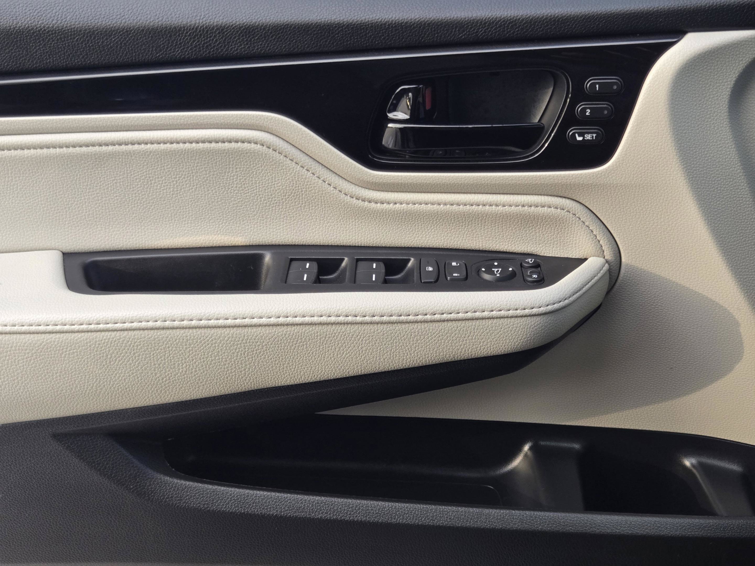Certified 2025 Honda Odyssey Elite image 17