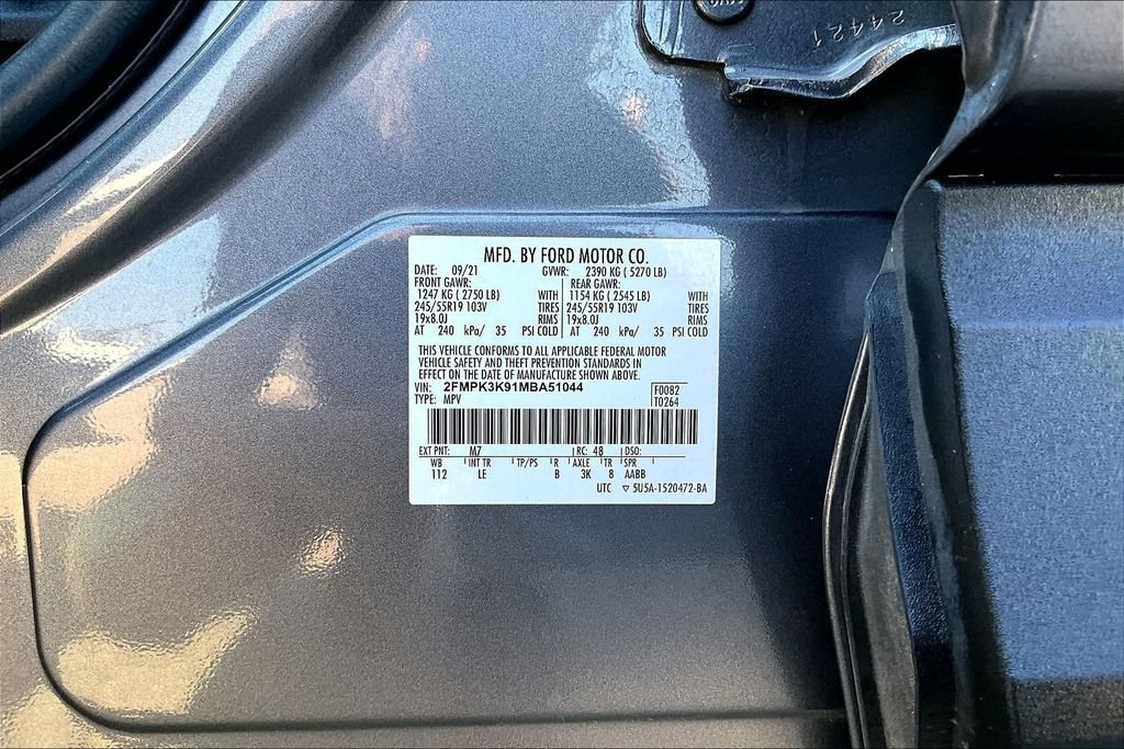 Used 2021 Ford Edge Titanium w/ Cargo Accessory Package FWD image 35