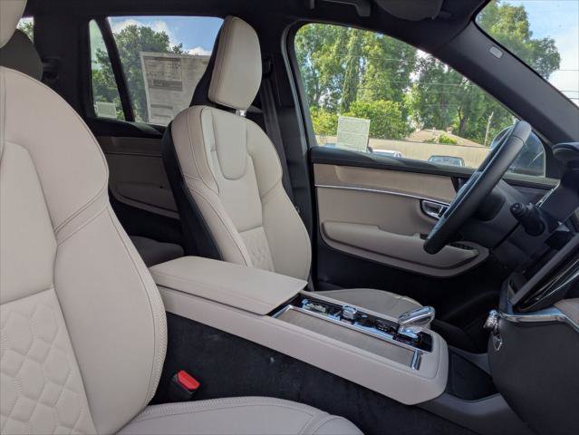 New 2026 Volvo XC90 B6 Plus w/ Protection Package Premier AWD/4WD image 14