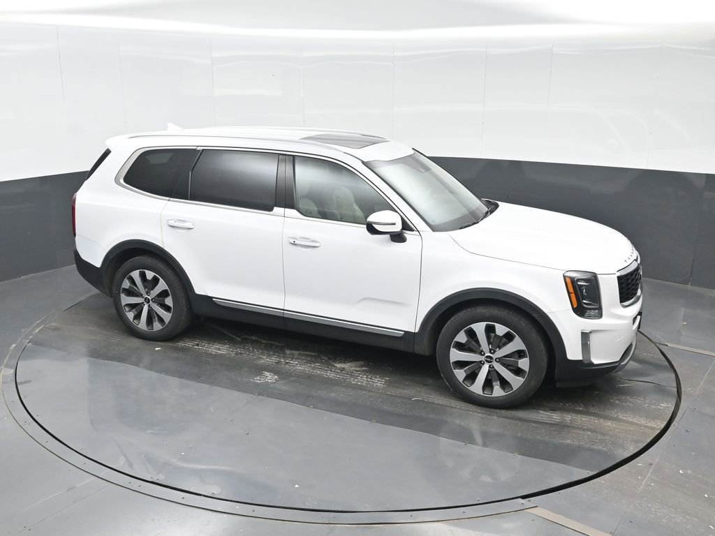 Used 2022 Kia Telluride S AWD/4WD image 28