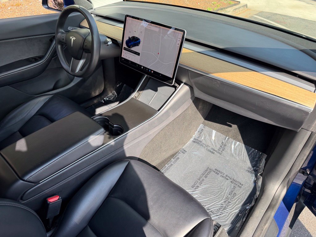 Used 2020 Tesla Model Y Long Range AWD/4WD image 32