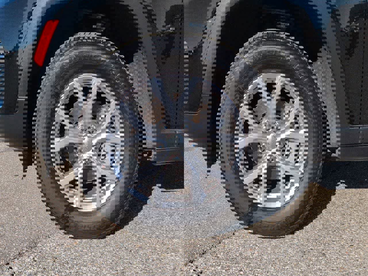 Used 2022 Jeep Grand Cherokee Limited image 13