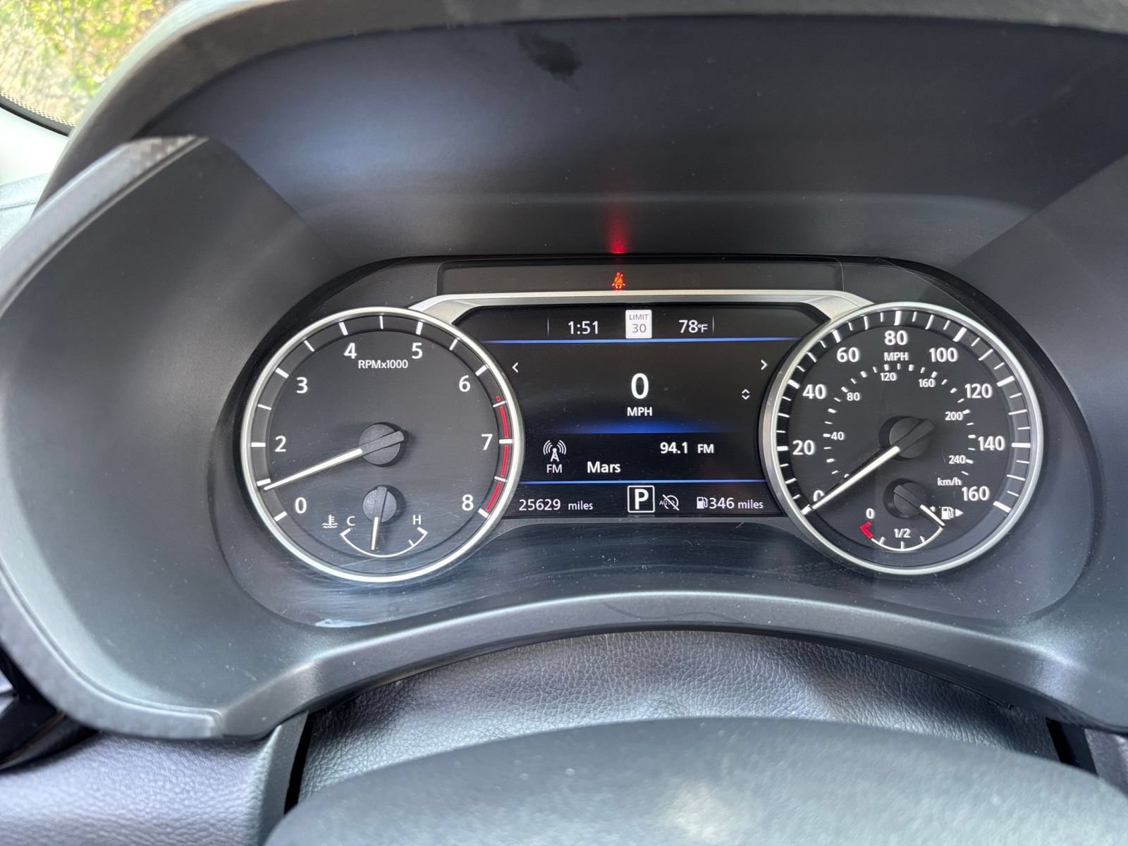 Used 2025 Nissan Sentra SV FWD image 37