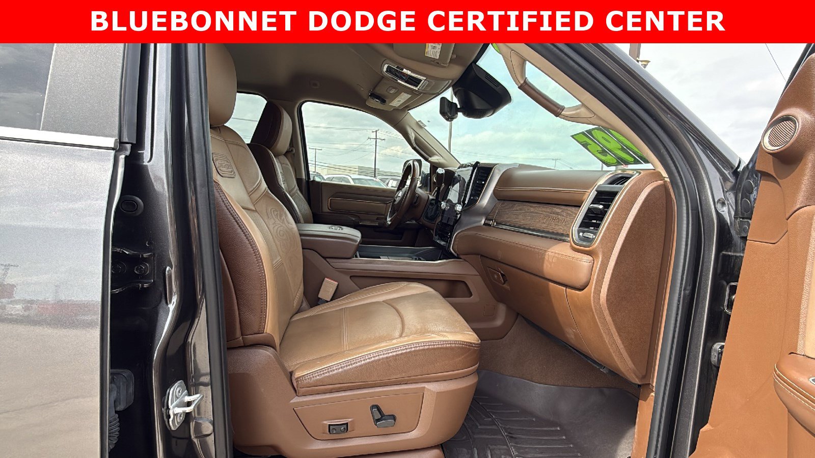Used 2022 RAM 2500 Limited AWD/4WD image 27
