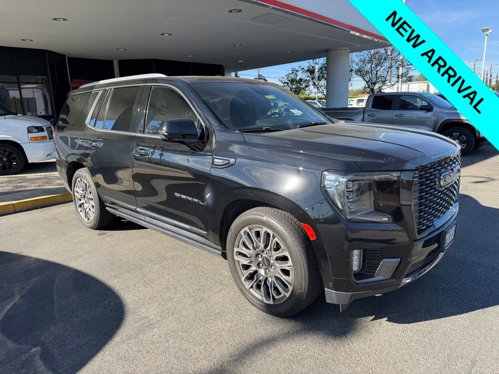 Used 2023 GMC Yukon Denali Ultimate image 2