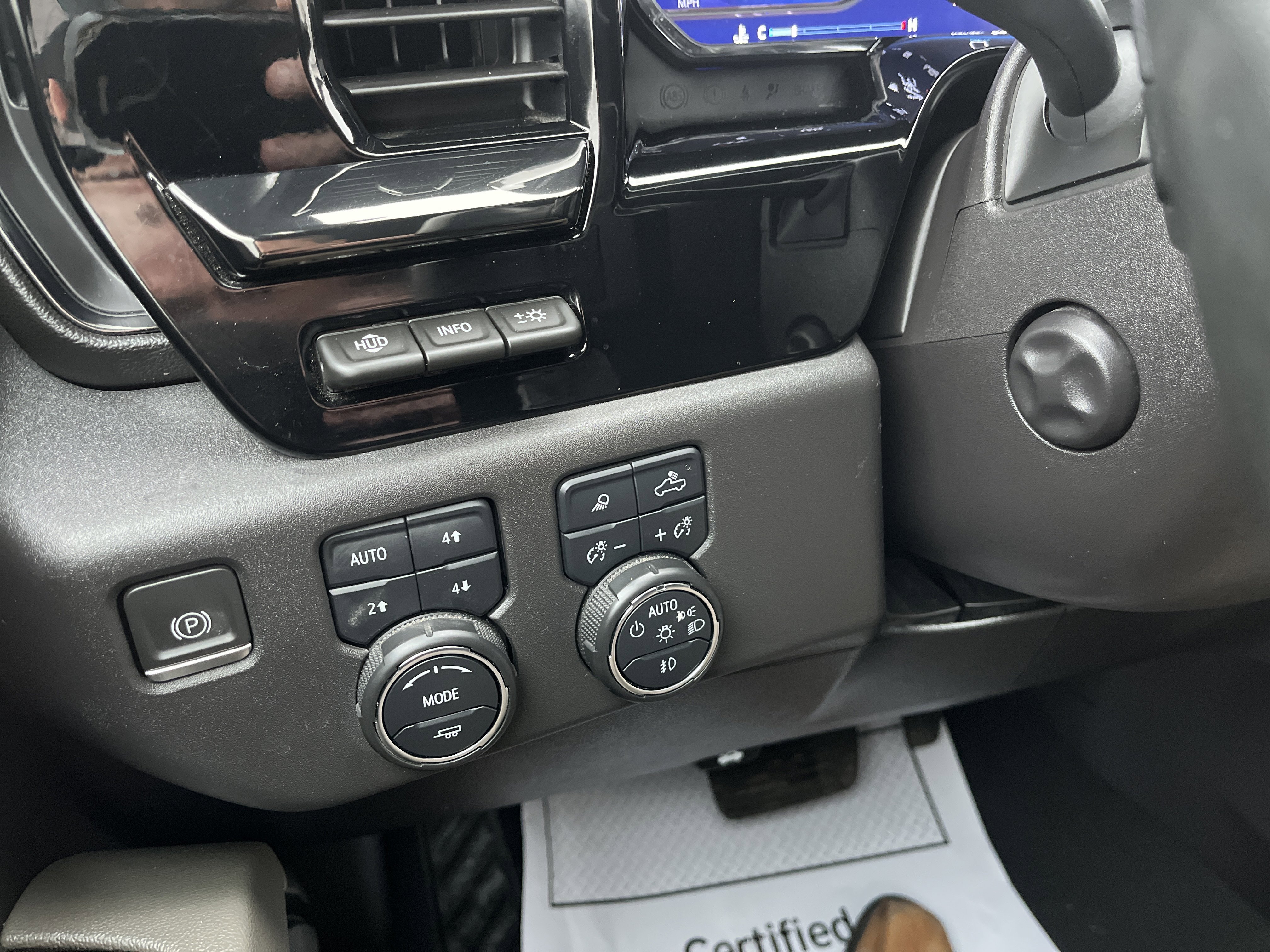 Used 2024 Chevrolet Silverado 1500 ZR2 w/ Technology Package image 23