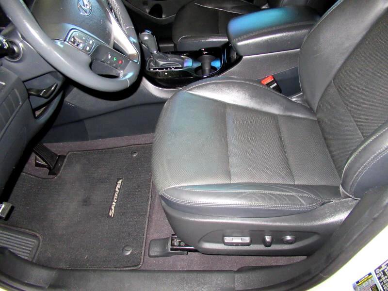 Used 2017 Hyundai Santa Fe Limited image 28