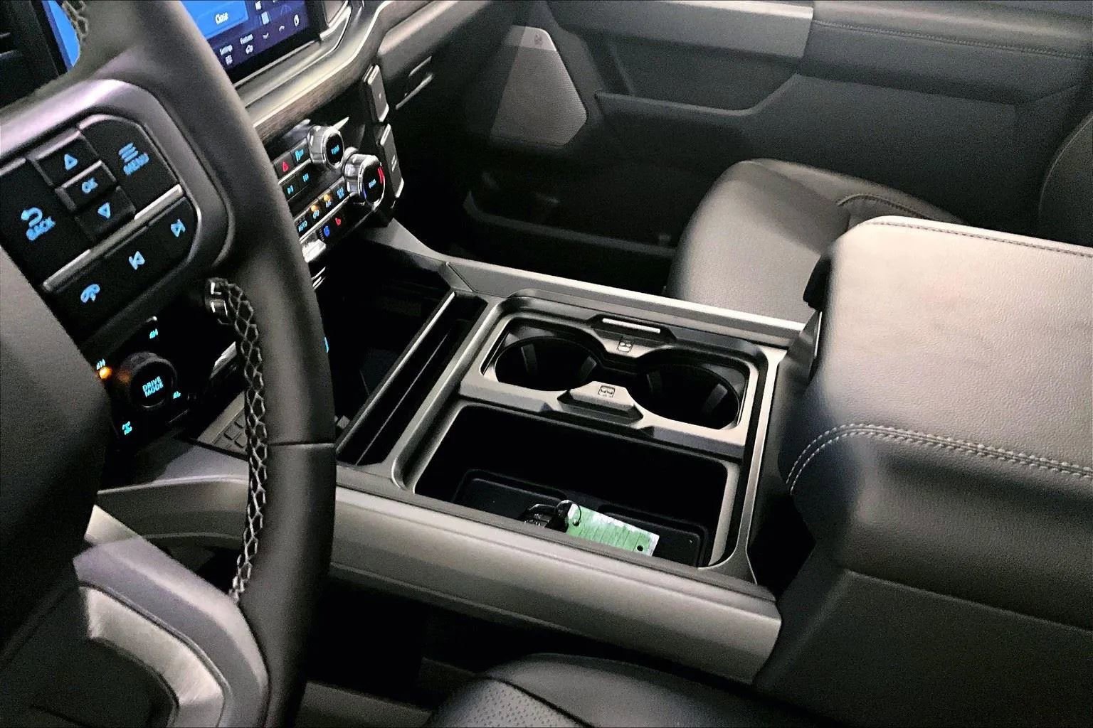 New 2026 Ford F350 Lariat image 16