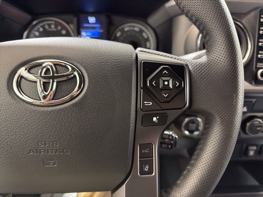 Used 2023 Toyota Tacoma TRD Off-Road AWD/4WD image 27