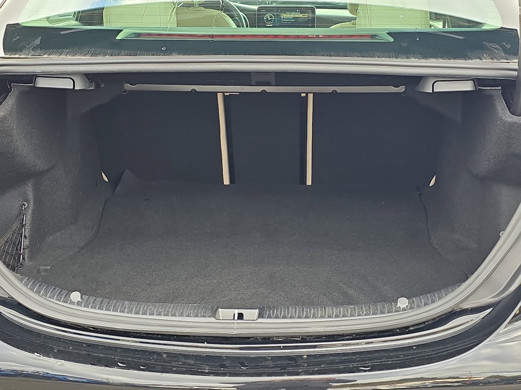 Used 2021 Mercedes-Benz C 300 4MATIC Sedan image 9