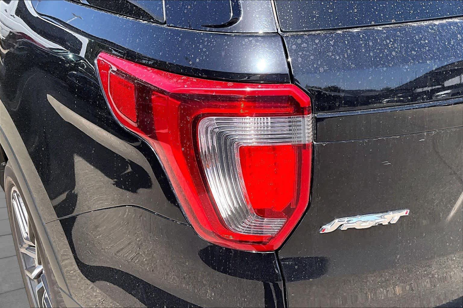 Used 2016 Ford Explorer Sport w/ Equipment Group 401A AWD/4WD image 26