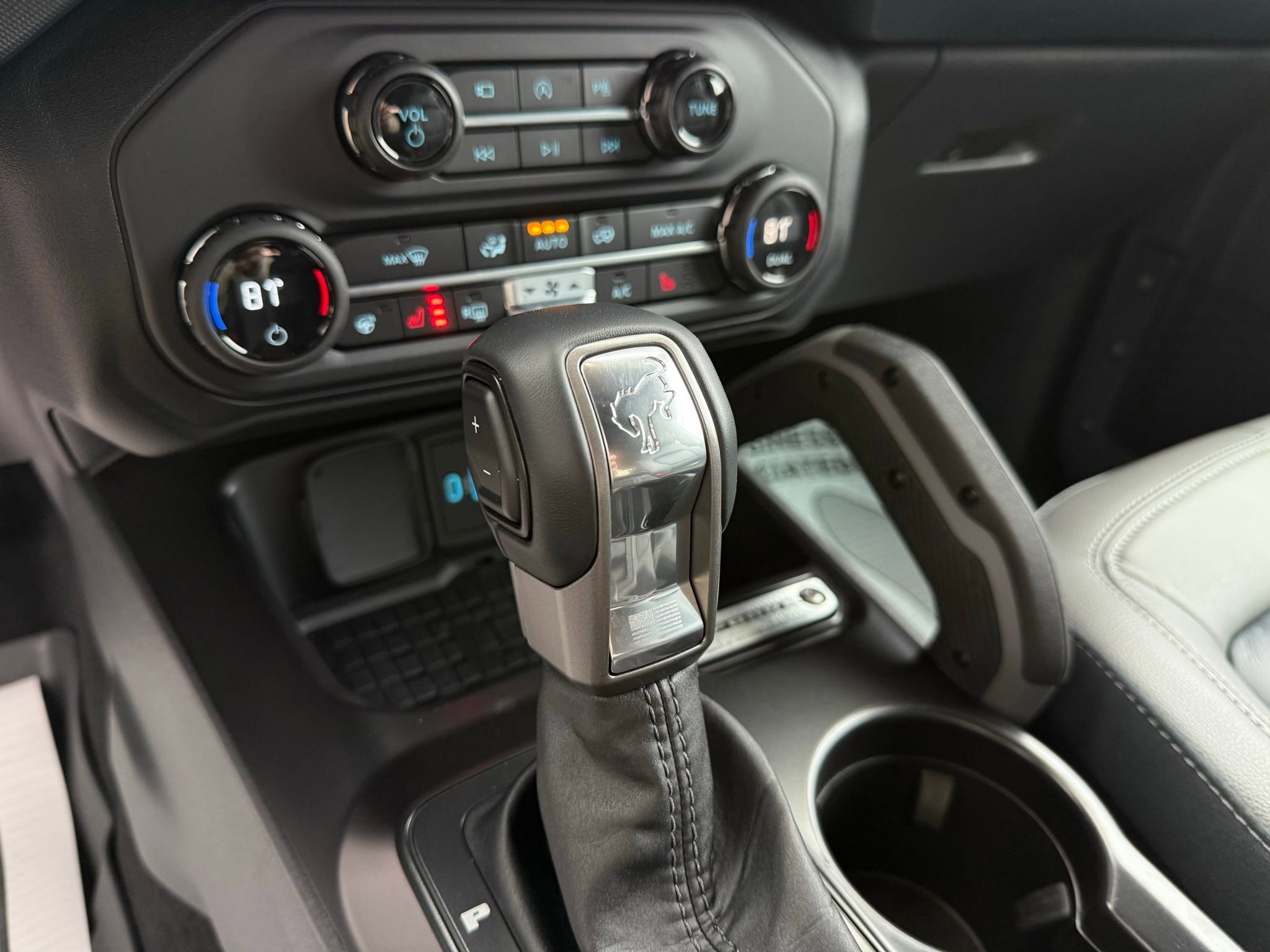 Used 2024 Ford Bronco Outer Banks image 55