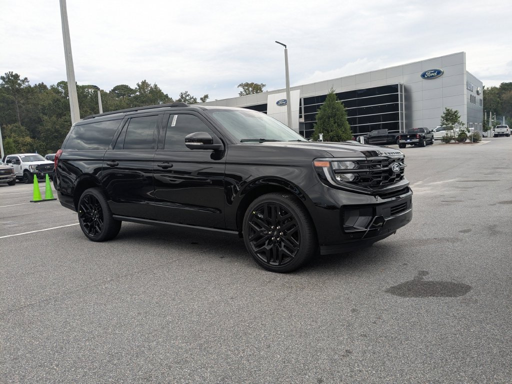 New 2027 Ford Expedition Max Platinum w/ Stealth Performance Package AWD/4WD image 2