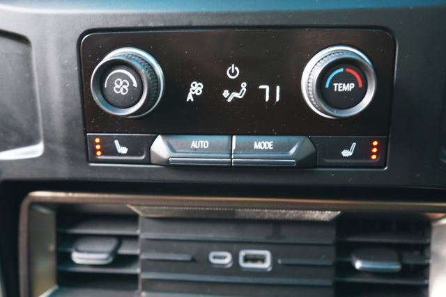 Used 2024 GMC Hummer EV 3X w/ LPO, Illumination Package image 73