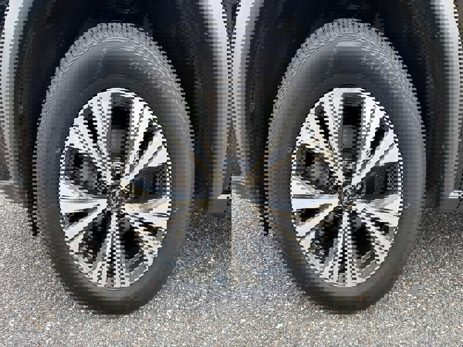 Used 2023 Nissan Rogue SV image 10