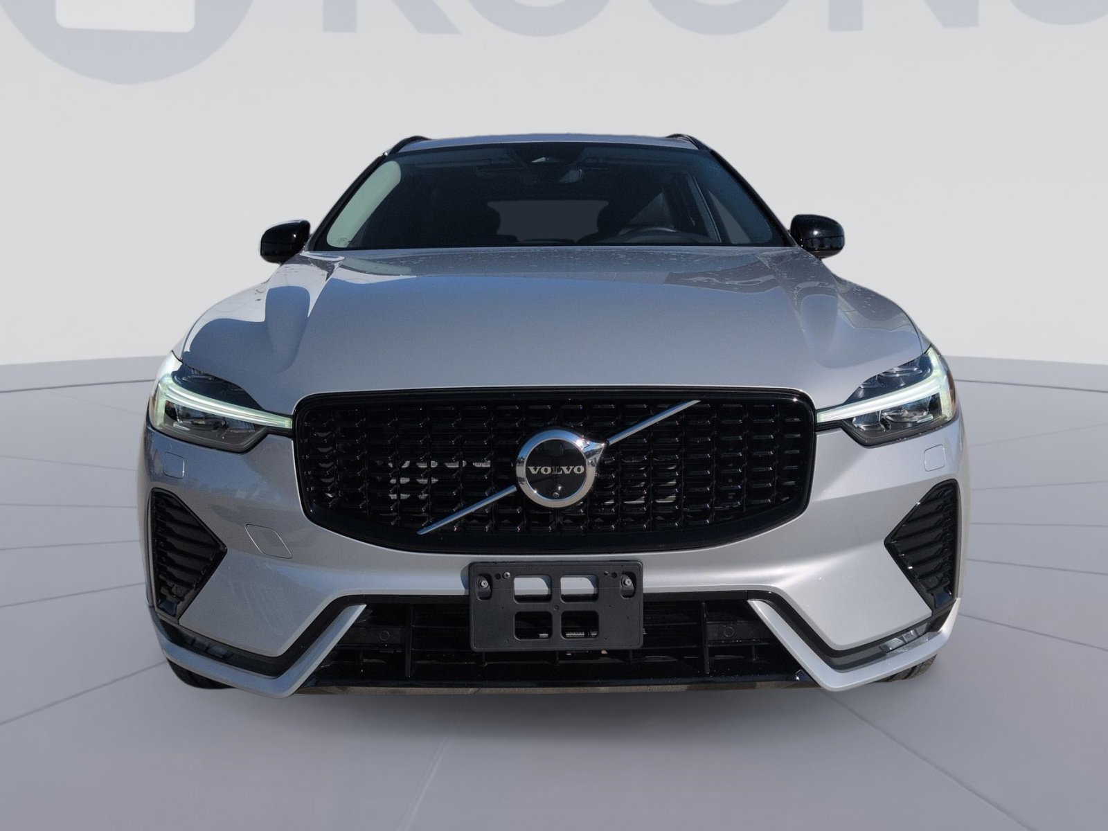 Certified 2025 Volvo XC60 B5 Plus image 11