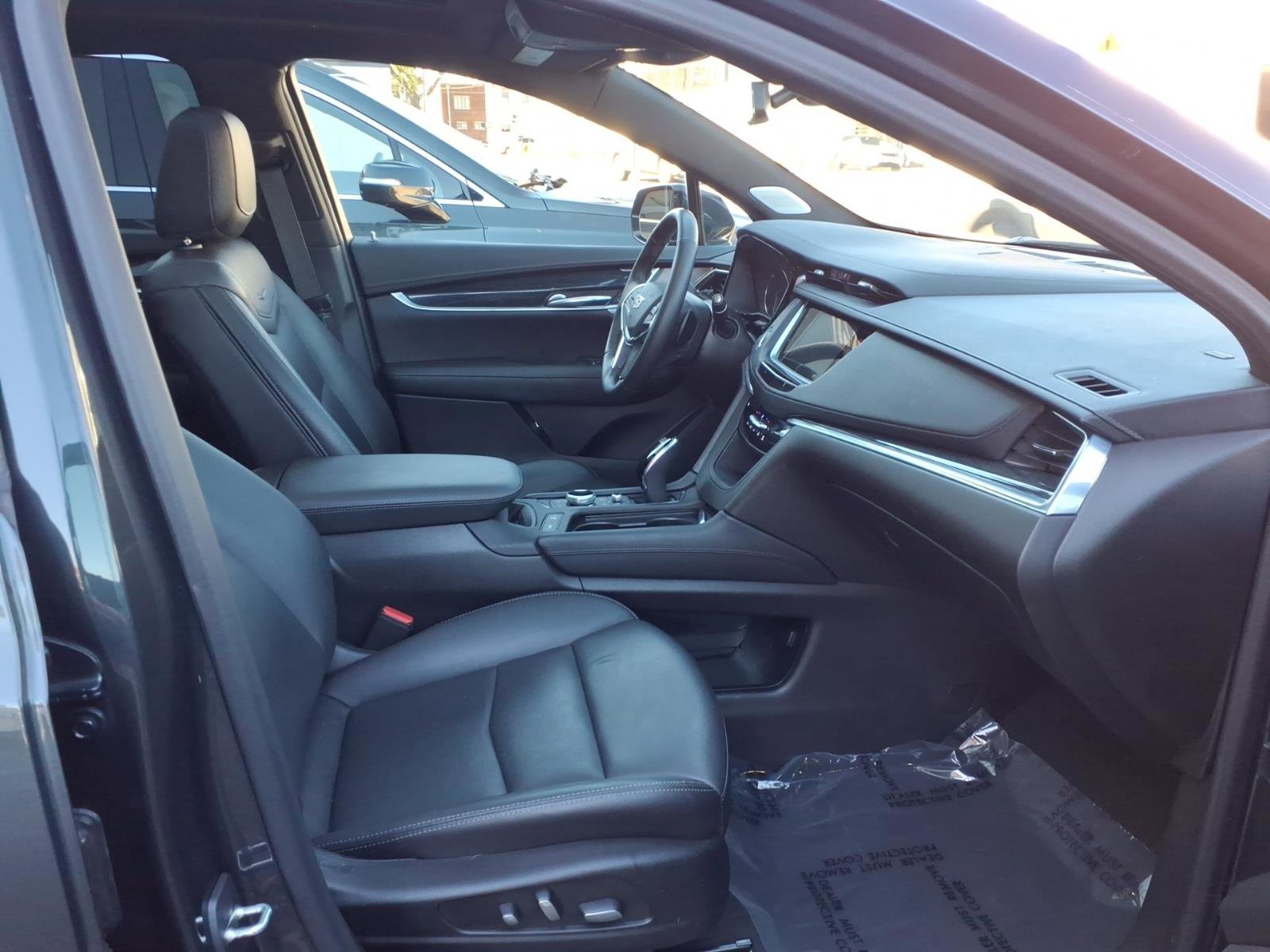 Certified 2023 Cadillac XT5 Premium Luxury image 30