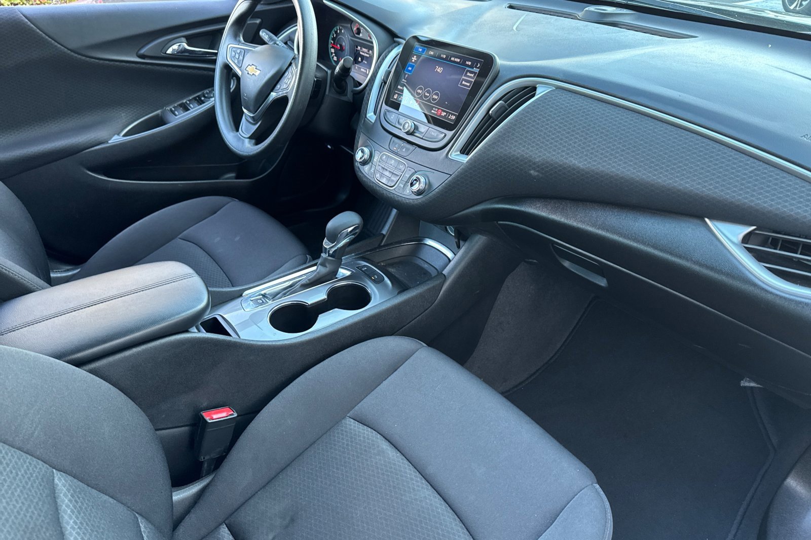 Used 2024 Chevrolet Malibu LT image 19