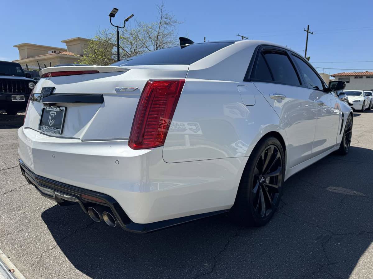 Used 2019 Cadillac CTS V w/ Luxury Package image 8