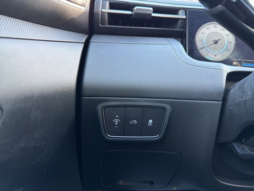 Certified 2024 Hyundai Santa Cruz Night image 31