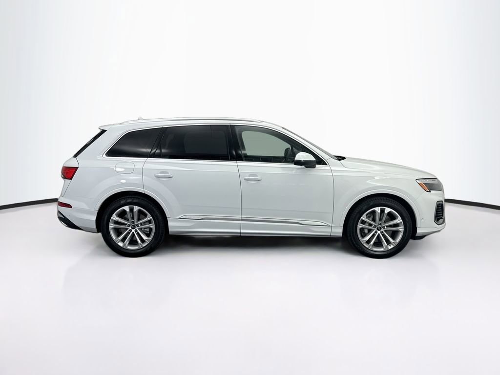 Used 2026 Audi Q7 3.0T Premium Plus w/ Premium Plus Package image 5