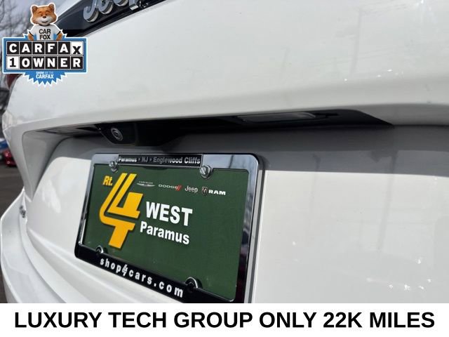 Used 2023 Jeep Grand Cherokee Limited w/ Luxury Tech Group II image 15