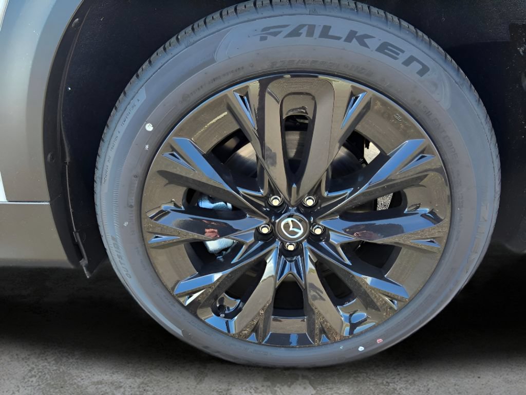 Used 2025 MAZDA CX-90 Plug-In Hybrid w/Premium Sport AWD/4WD image 11