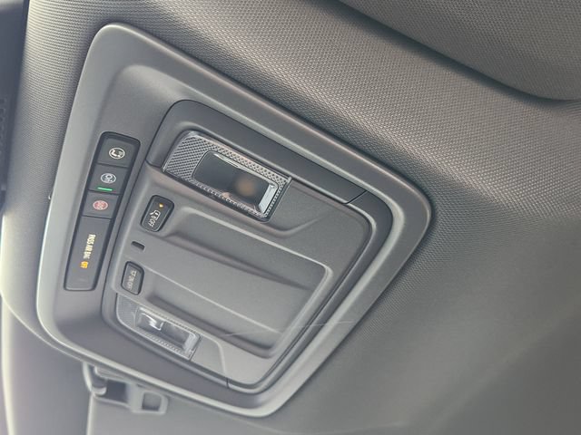 Used 2026 Chevrolet Silverado 1500 LT AWD/4WD image 25