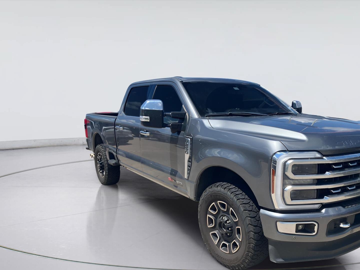 Used 2024 Ford F250 Platinum AWD/4WD image 1