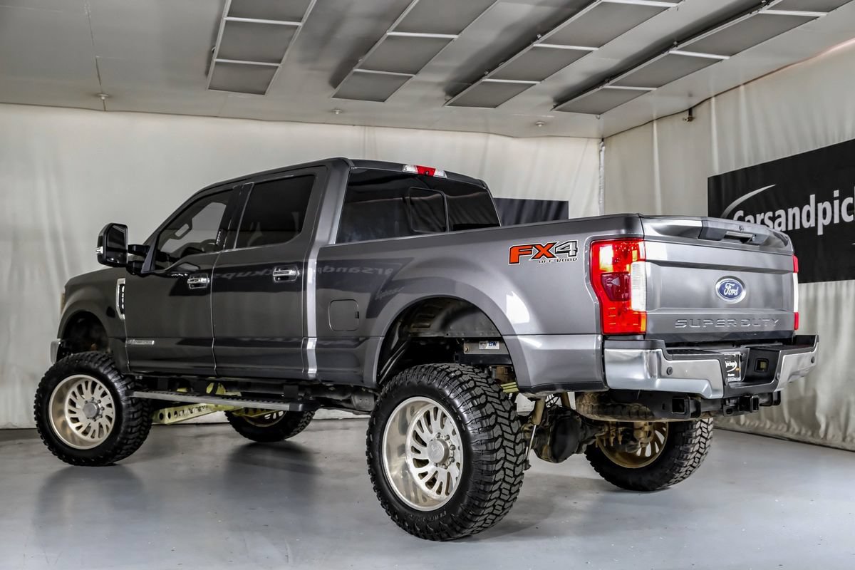 Used 2019 Ford F250 Lariat w/ Lariat Ultimate Package AWD/4WD image 10