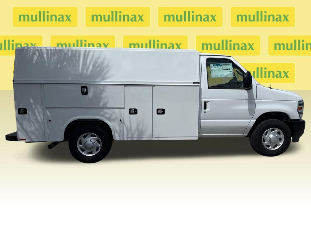 New 2026 Ford E-350 and Econoline 350 Super Duty w/ Power Equipment Group RWD image 15