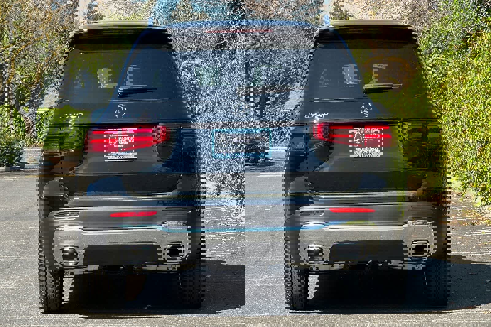 New 2026 Mercedes-Benz GLB 250 image 4