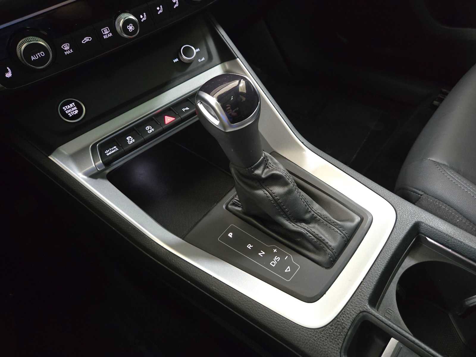 Used 2023 Audi Q3 2.0T Premium AWD/4WD image 33