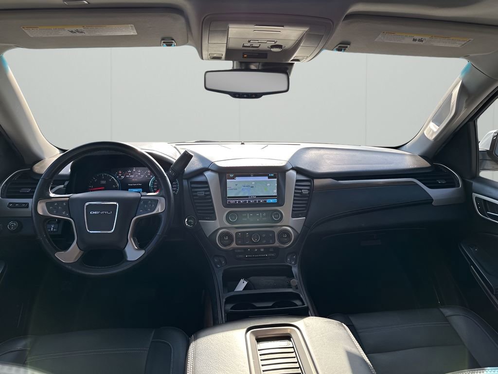 Used 2018 GMC Yukon Denali w/ Open Road Package image 22