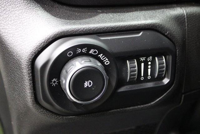 Used 2021 Jeep Wrangler Unlimited Sport image 18