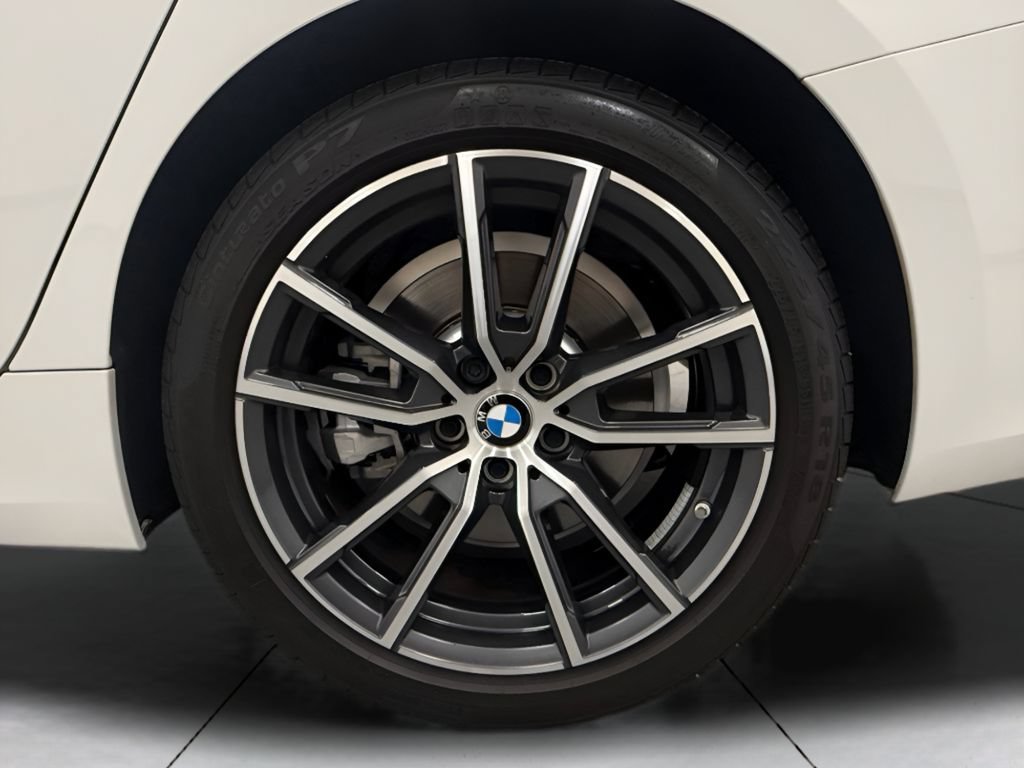 Used 2021 BMW 330i Sedan w/ Convenience Package RWD image 30