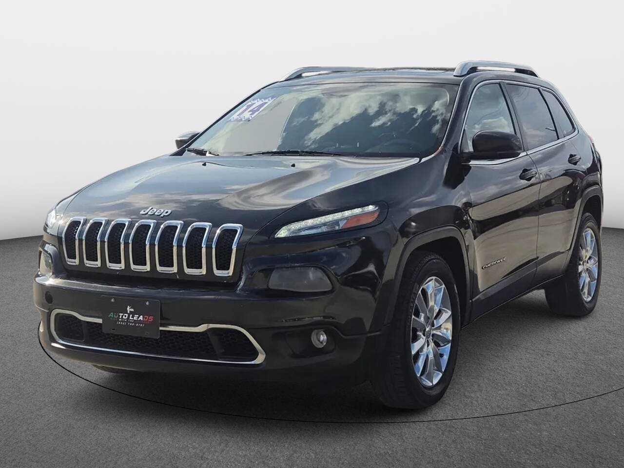 Used 2014 Jeep Cherokee Limited AWD/4WD image 1