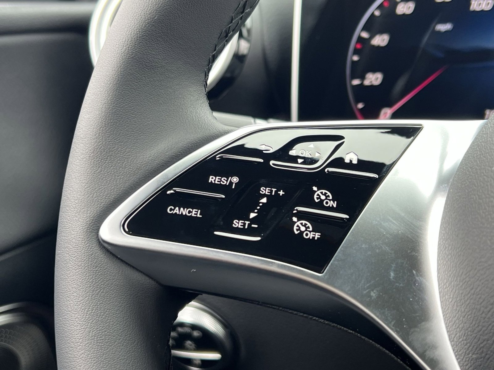 New 2026 Mercedes-Benz GLC 300 4MATIC image 30