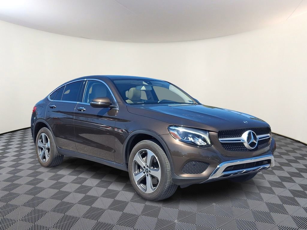 Used 2018 Mercedes-Benz GLC 300 4MATIC Coupe image 1