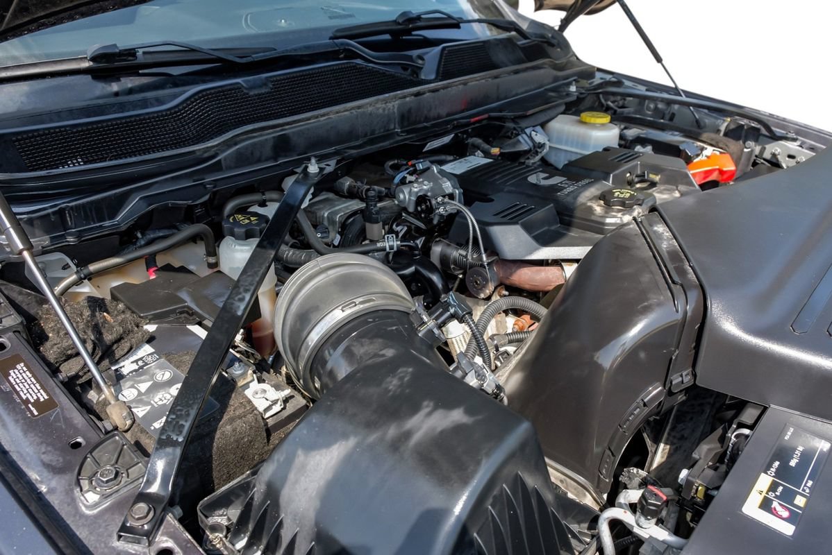Used 2023 RAM 3500 Laramie AWD/4WD image 57