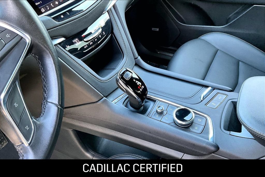 Used 2023 Cadillac XT5 Luxury w/ LPO, Floor Liner Package AWD/4WD image 15
