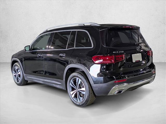 Certified 2025 Mercedes-Benz GLB 250 image 11