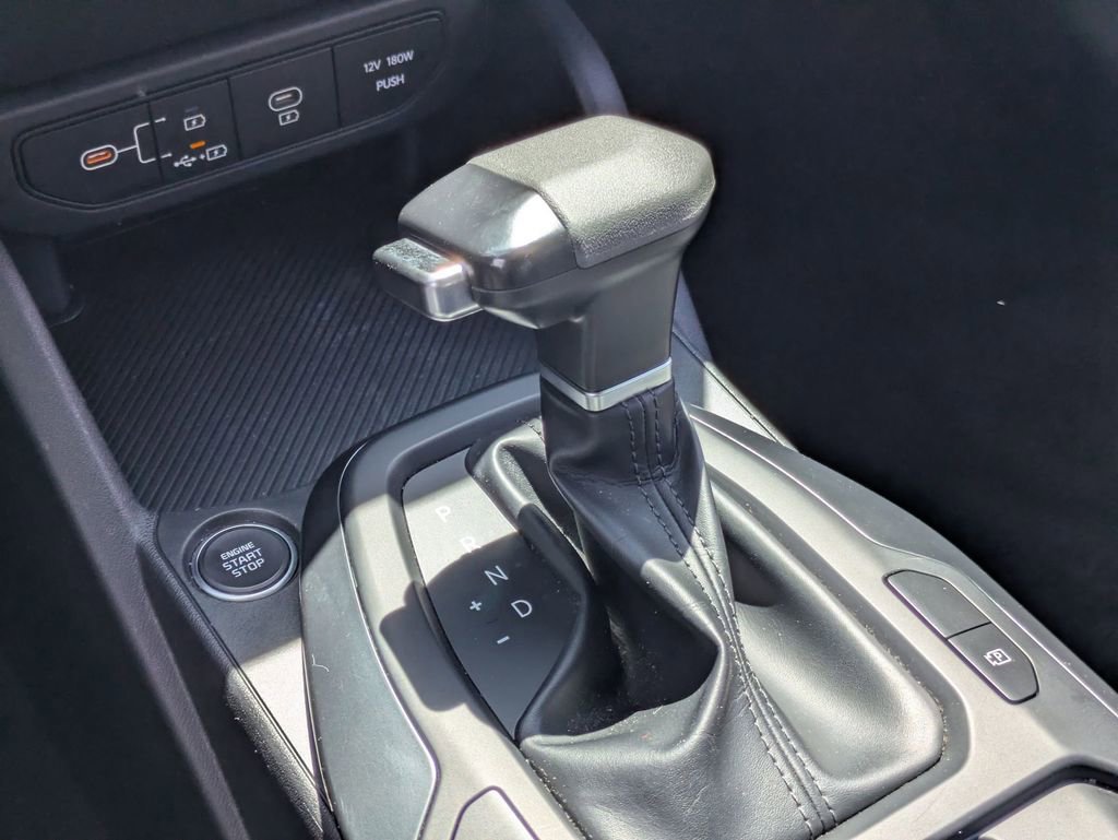 Used 2025 Kia K4 FWD image 23
