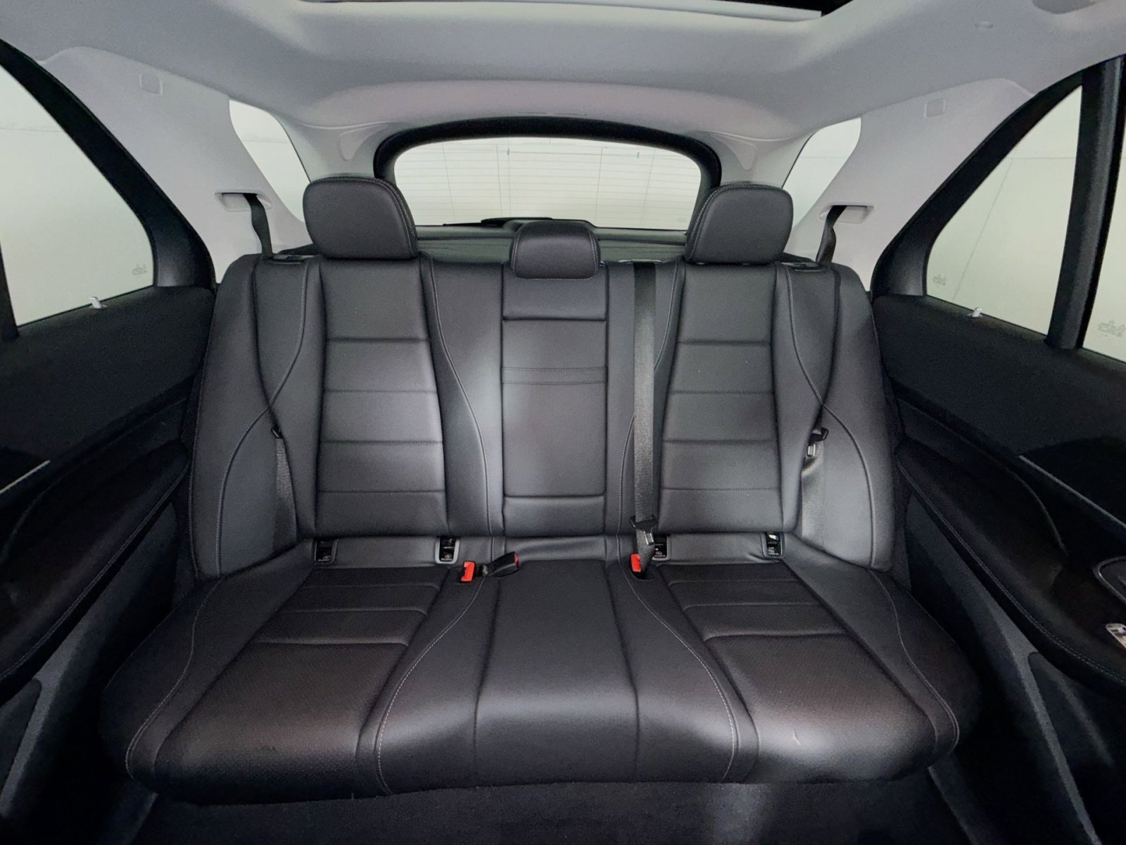 Used 2024 Mercedes-Benz GLE 450 4MATIC image 25