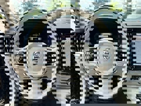 Certified 2024 Volvo S90 T8 Ultimate w/ Lounge Package image 13